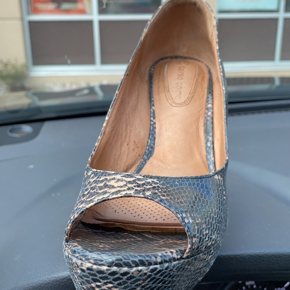 Fairly Used Black Python Heel Shoes. - image 2